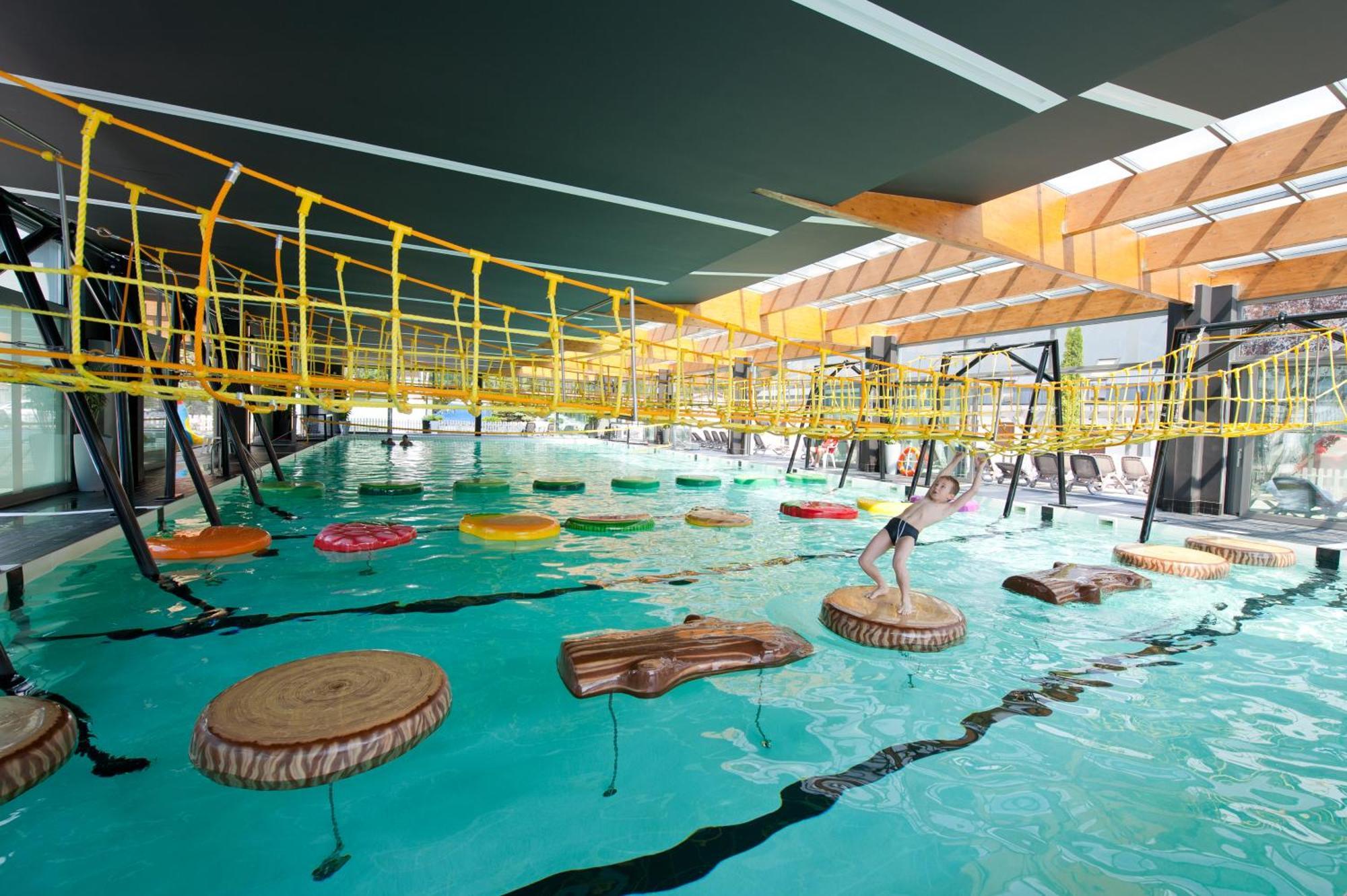 Sandra Spa Pogorzelica & Aquapark Luaran gambar